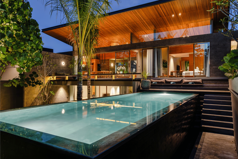 Villa in Canggu with private pool